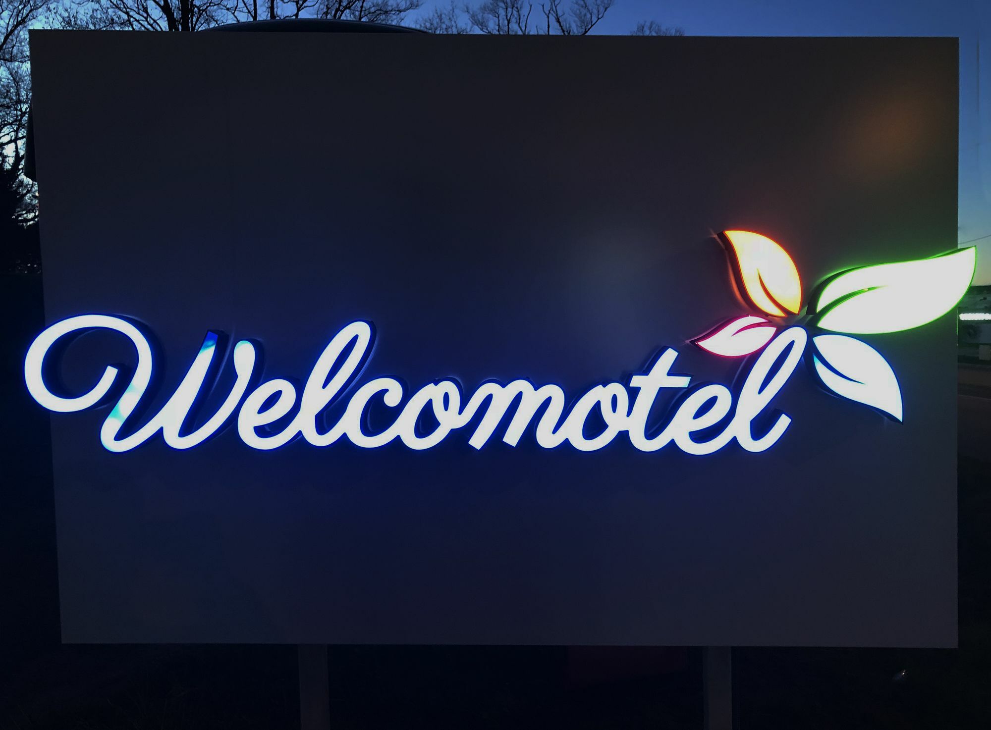 Hotel 25 Montélimar エクステリア 写真